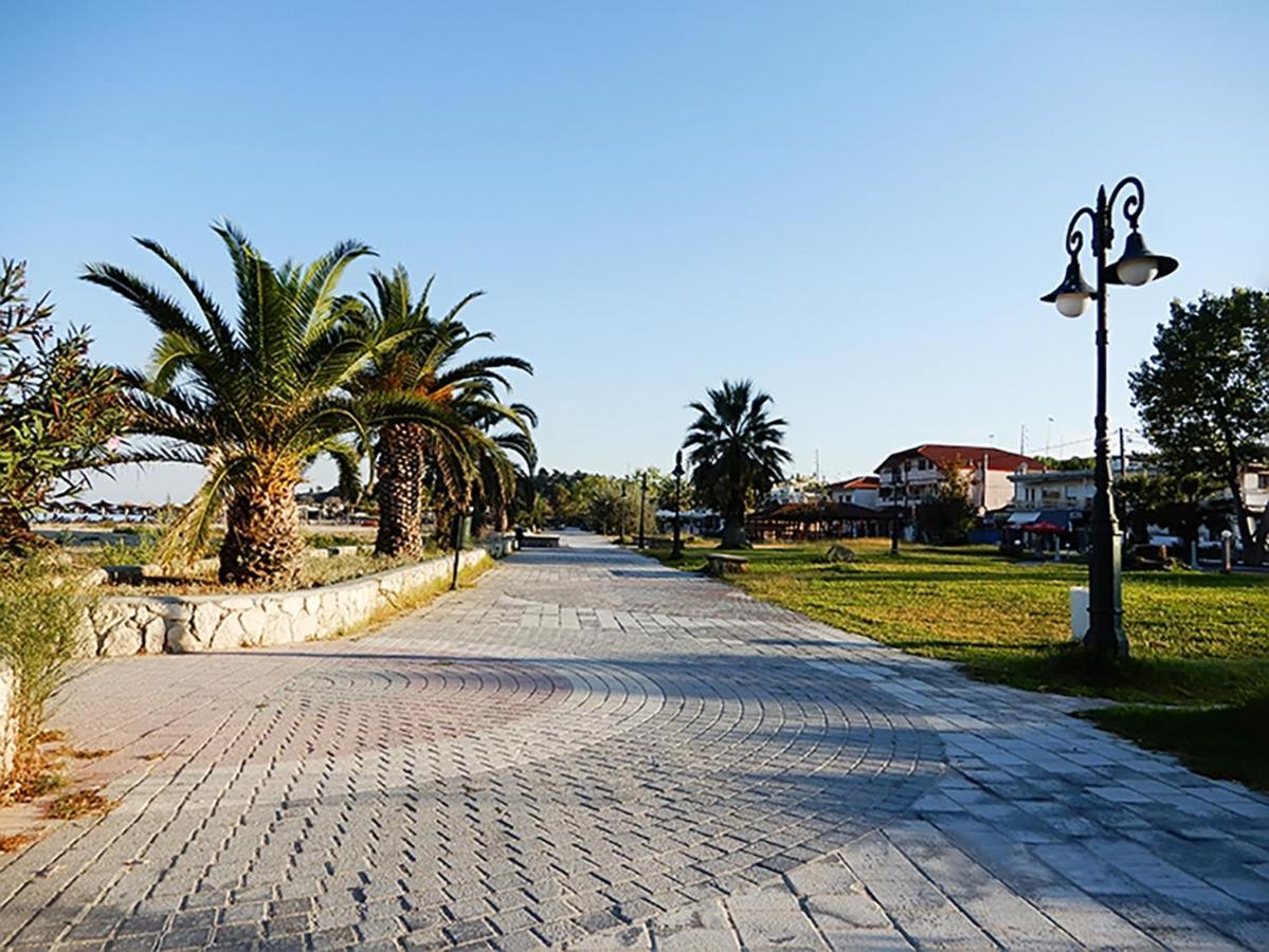 Seaside Villa Nea Poteidaia Exterior foto